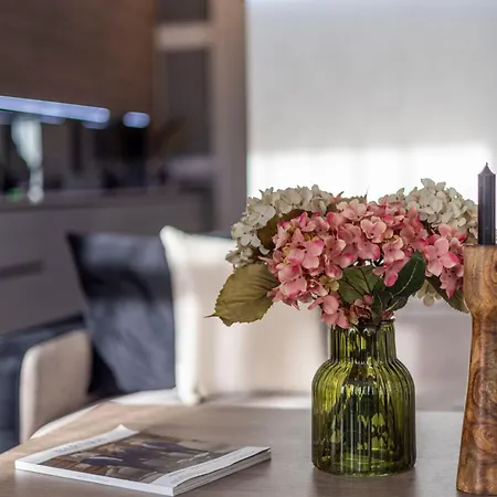 Luxurious High-end Grand On The St Stephen Road Daire Budapeşte
